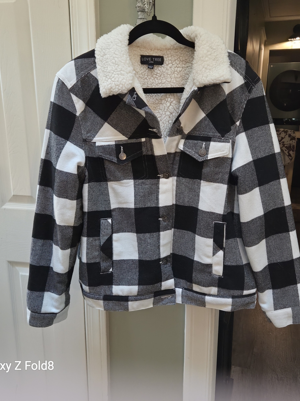Love Tree Black & White Buffalo Plaid Sherpa Cabincore Jacket